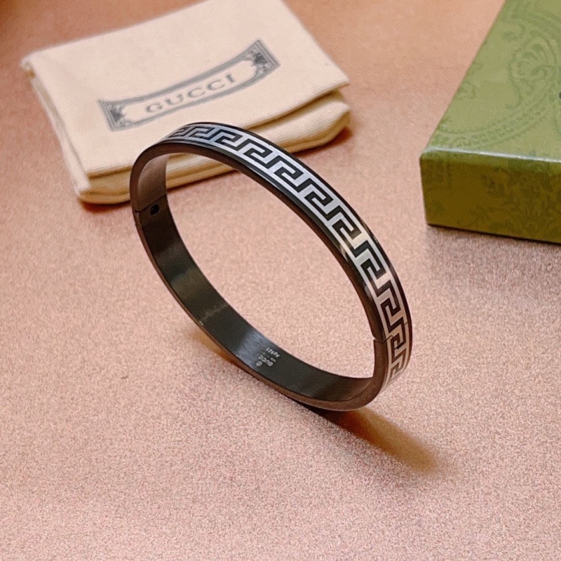 Gvc*1 bracelets